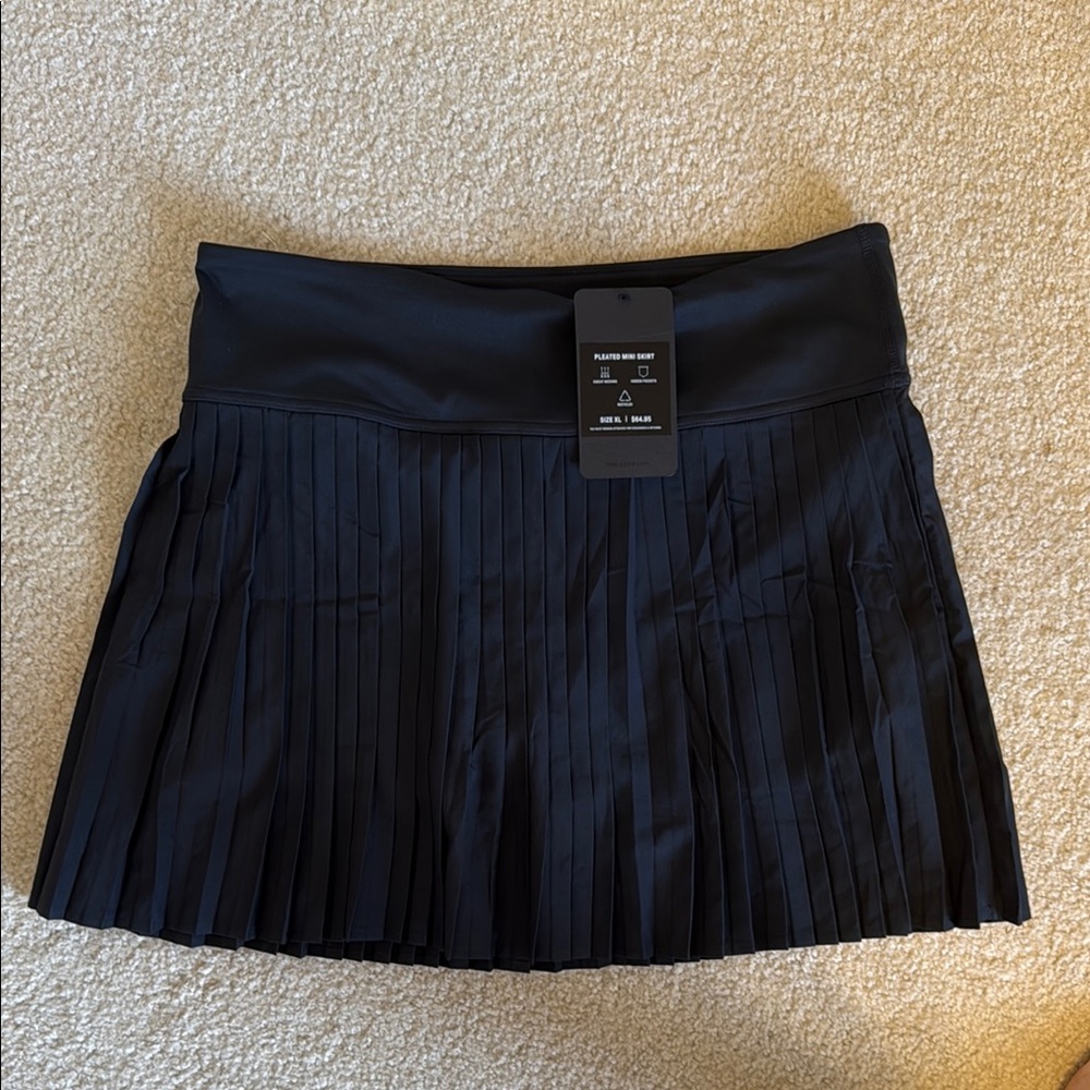 Fabletics Black Pleated XL Women's Skirt/skort NWT